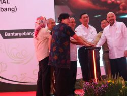 PLTSa Bantar Gebang Diresmikan