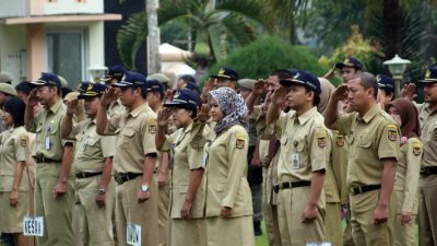 Mulai April, Seragam PNS Bekasi Pakai Pangkat dan Tanda Jabatan