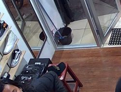 Modus Belanja, Wanita Muda Ini Nekat Curi Dompet Pemilik Toko