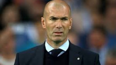 Zidane Ancam Barcelona, Sebut Real Madrid Bangkit Musim Depan