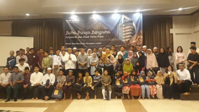Hotel Santika Premiere KHI Bekasi Gelar Bukber dan Santunan Anak Yatim