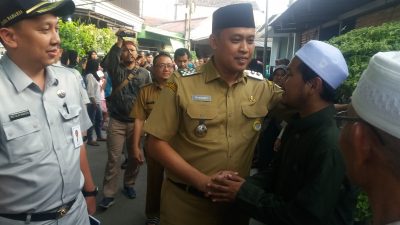 Wakil Wali Kota Bekasi Melayat Rumah Duka Korban Kecelakaan Maut Tol Cipali