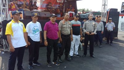 Keseruan Warga Ikut i Perlombaan Hari Kemerdekaan di Terminal Induk Bekasi