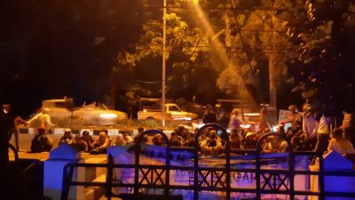 Peserta Aksi Demo depan BPN Kota Bekasi Terlibat Bentrok dengan Polisi