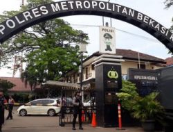 Datangi Polres Metro Bekasi Kota, Orang Tua Korban Pemerkosaan Anak Dewan Minta Polisi Hukum Ditegakkan