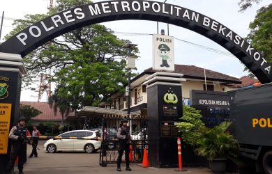 Polrestro Bekasi Kota Perketat Keamanan Pasca Ledakan Bom Bunuh Diri di Polrestabes Medan