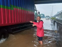 Banjir, Lima Gerbang Tol Japek Ditutup Sementara