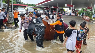 Banjir Jilid II di 2020, Kota Bekasi Buka 12 Posko Kesehatan
