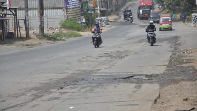 Pelebaran Jalan Cikarang - Cibarusah Kembali Tertunda