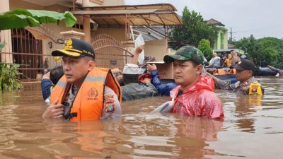 Banjir Rendam 20 Kecamatan, Kabupaten Bekasi Dinyatakan Tanggap Darurat