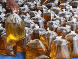 Akhir Tahun 2020, Wali Kota Bekasi Larang Warung Kelontong Jual Minyak Goreng Curah