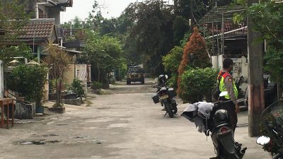 Detik-detik Polisi Kepung Tytyan Indah Bekasi, Warga Mengira Ada Penyerangan ke Kelompok John Kei