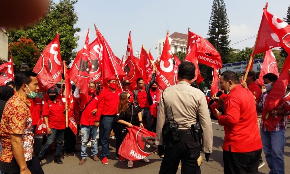 Kapolres Terima Laporan Massa PDIP Kota Bekasi Soal Pembakaran Bendera