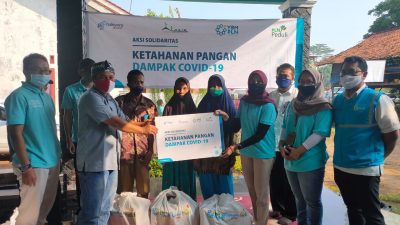 PLN UP3 Serahkan Bantuan Paket Sembako Dan Bantu Sarana Pendidikan PAUD