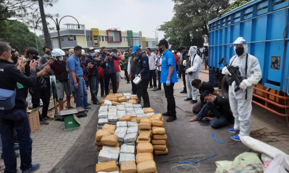 BNN: Setengah Ton Ganja Dikirim dari Aceh Lewat Bekasi, Titik Peredaran di Jakarta