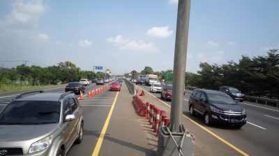 Jasa Marga Berlakukan Contraflow di KM 47-61 Jalan Tol arah Cikampek