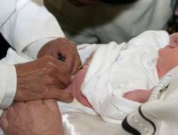 Praktik Berbahaya, Perempuan Tidak Membutuhkan Sunat