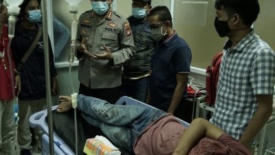 Satu Mahasiswa Jalani Operasi Setelah Bentrok Dalam Aksi Penolakan UU Cipta Kerja di Bekasi