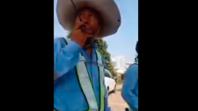 Tangkapan layar video yang sematakan dengan narasi Tiongkok dikabarkan ukur tanah di Bekasi usai pengesahan uu cipta kerja. /Twitter.com/@Aiek_channel/