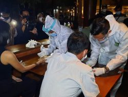 Satu Pengunjung di Tempat Hiburan Malam Holywings Bekasi Reaktif Covid