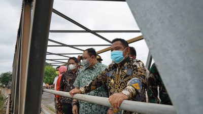Jembatan Cipamingkis Jadi Perhatian Bupati