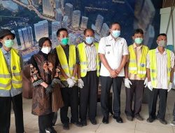 Menteri Risma Antarkan Lima Pemulung Bekerja di Grand Kamala Lagoon