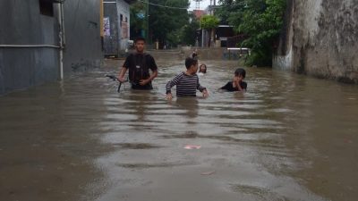 Kondisi banjir di Rawalumbu. Foto: Gobekasi.id