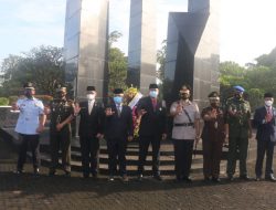 Unsur Forkopimda Ikuti Upacara Ziarah dan Tabur Bunga Peringati HUT Ke-24 Kota Bekasi