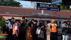 Stasiun Bekasi Mulai Diserbu Ribuan Pemudik, Jogja Jadi Tujuan Dominan