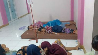 Santri keracunan usai santap makanan buka bersama. Gobekasi.id