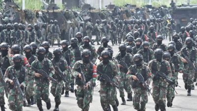 Pelatihan TNI di Kawawsan Meikarta