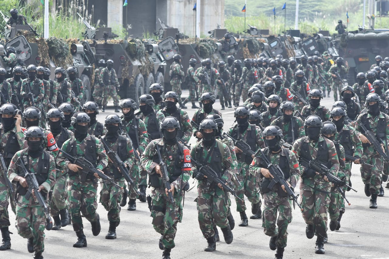 Pelatihan TNI di Kawawsan Meikarta