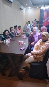 Momen bukber konstituen Nuroji di Kota Bekasi