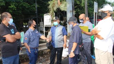 Wali Kota Bekasi Rahmat Effendi meninjau Perumahan Jatibening Permai, Kecamatan Pondok Gede