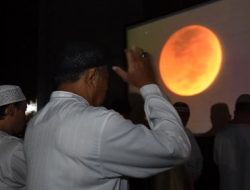 Begini Tata Cara Shalat Gerhana Bulan dan Bacaan Niatnya