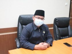 Ketua Komisi IV DPRD Kota Bekasi Sebut Disdik Lambat Tangani PPDB