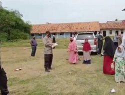 Kerumunan Pembagian Rapor di Sekolah Dibubarkan Satgas Covid-19
