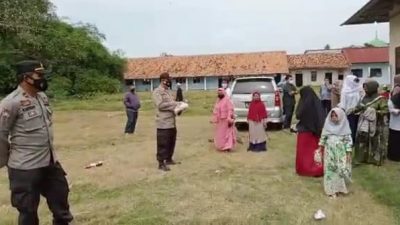 Pembagian Rapor Sekolah Dibubarkan Satgas Covid-19. Foto: Ist/Gobekasi.id