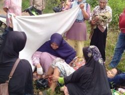 Geger Perempuan Gangguan Jiwa Melahirkan di Jalan
