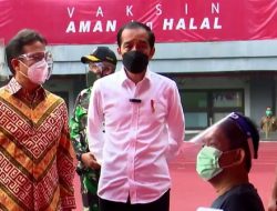 Presiden Imbau Daerah Tiru Kota Bekasi Gunakan Stadion untuk Vaksinasi Covid-19