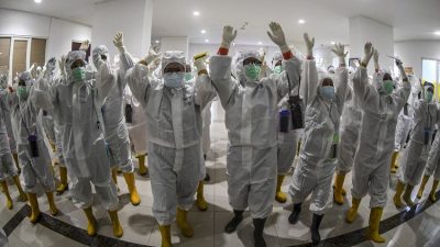 Tenaga Kesehatan (Nakes)