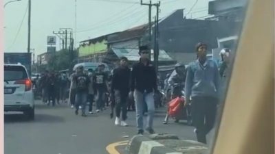 Bentrok Besar Antar Ormas Gabungan Nyaris Pecah di Tambun Bekasi