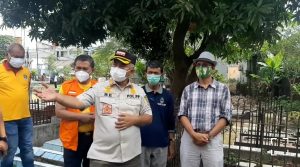 Wali Kota Bekasi Rahmat Effendi berkesempatan meninjau penemuan makam Mayor M.Hasibuan