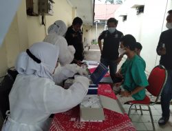 Tahanan Polrestro Bekasi Kota Jalani Vaksinasi