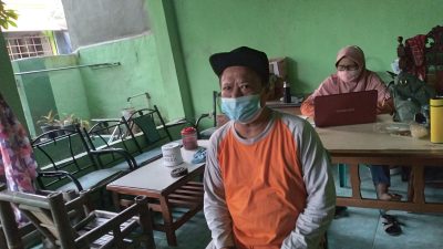Ketua Rw 01 Sadih (52)