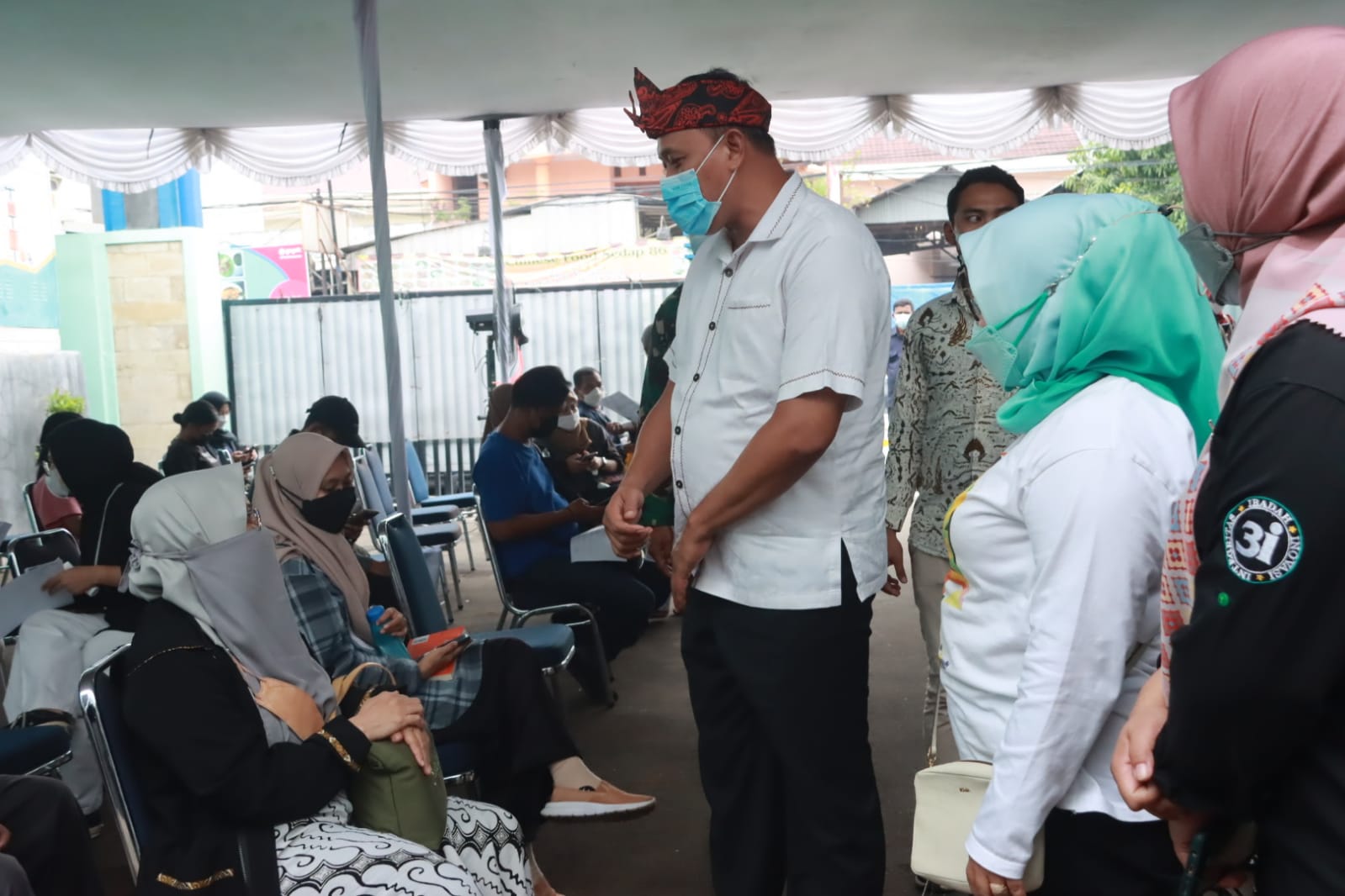 Vaksinasi Covid di STIAMI Bekasi dihadiri Wakil Wali Kota Bekasi Tri Adhianto Tjahyono