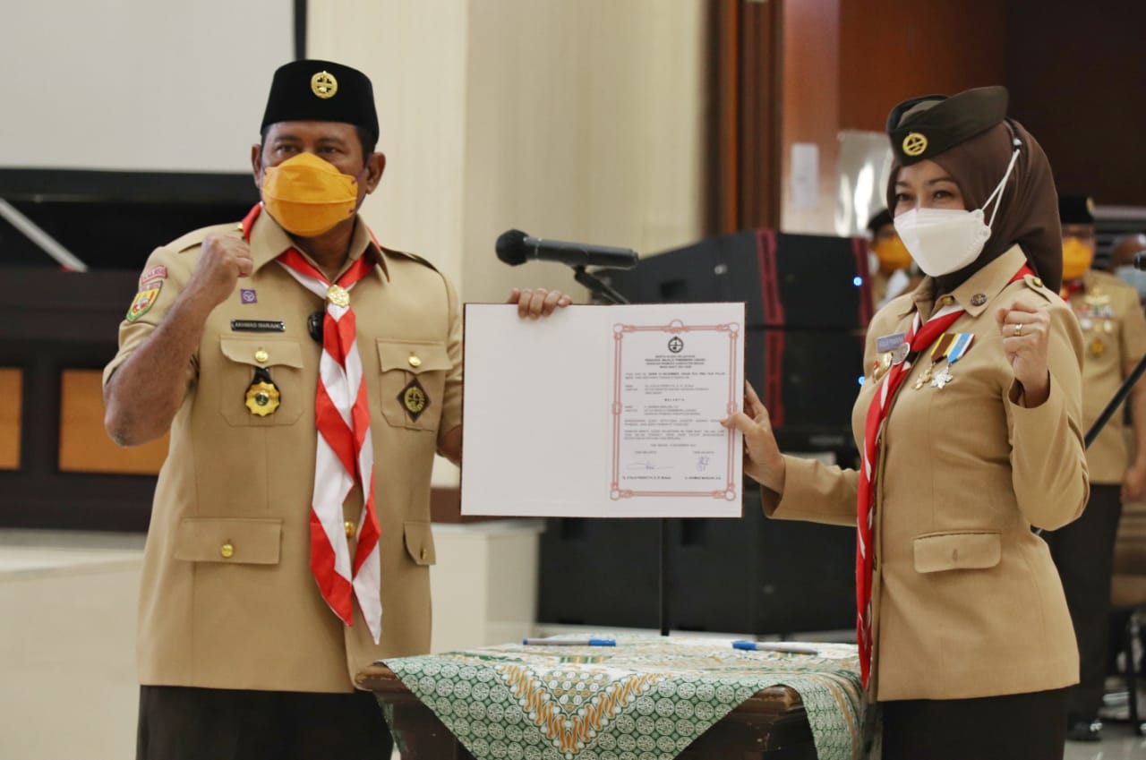 Atalia Lantik Akhmad Marjuki Jadi Ketua Mabicab Pramuka Kabupaten Bekasi