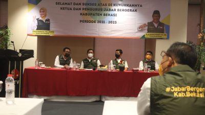 Entah Ismanto Dilantik Jadi Ketua Jabar Bergerak Kabupaten Bekasi