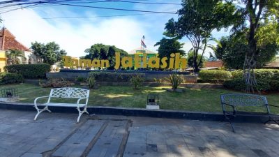 Taman Jatiasih lokasi ciuman remaja yang viral di sosial media