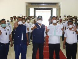 Aparatur Kecamatan Pondok Melati Tanda Tangani Deklarasi Komitmen Bersama Antikorupsi dan Stop Pungli
